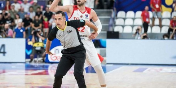 实时赔率-76人神射在更衣室通道遭袭击？土耳其男篮威胁退赛