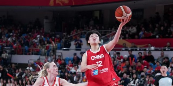 2025世俱杯-中国女篮热身赛喜忧参半 双塔回归仍握晋级主动